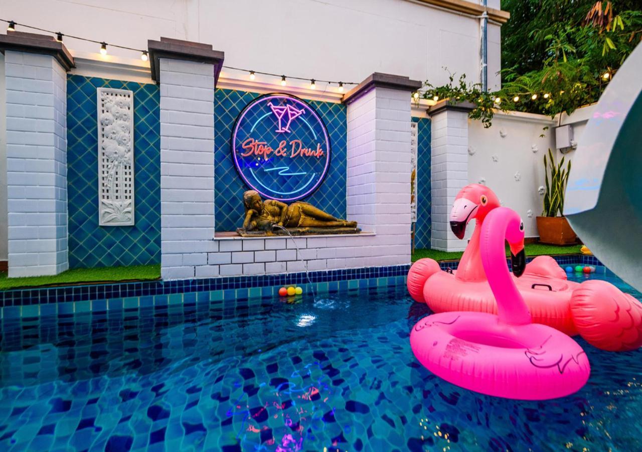 Room@Gallery Pool Villa Pattaya Exterior photo