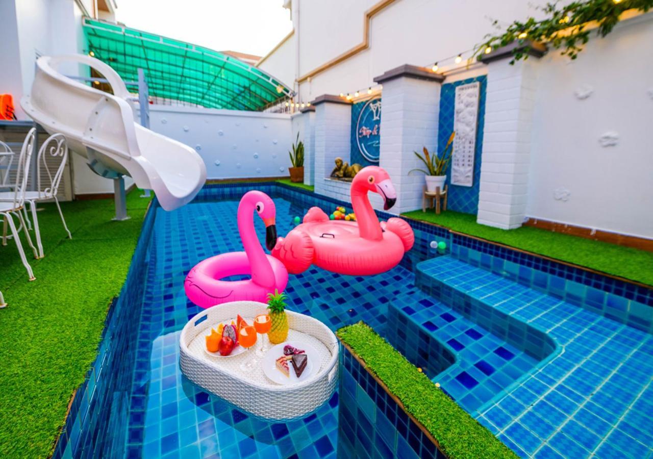 Room@Gallery Pool Villa Pattaya Exterior photo